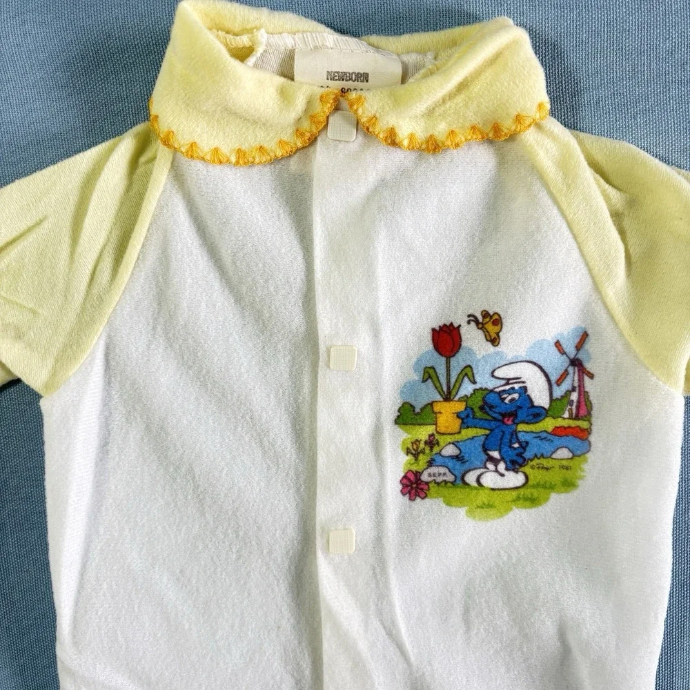 Vintage 1980‎ Smurfs 1 Piece Pajamas Newborn Cloth No Stains New Condition